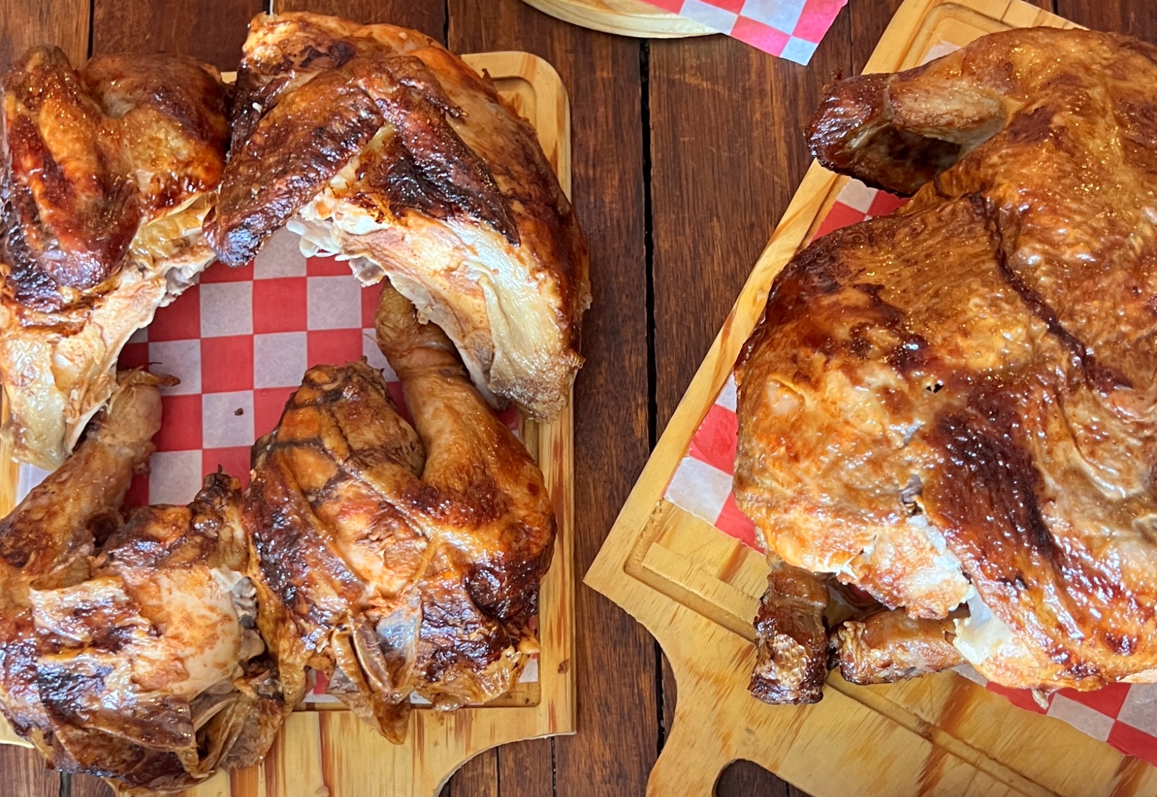 1/2 Pollo con 2 guarniciones